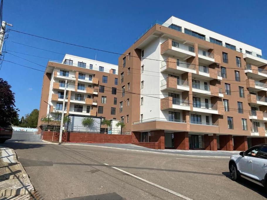 Shi Ti Junior Suite Iasi Eksteriør billede